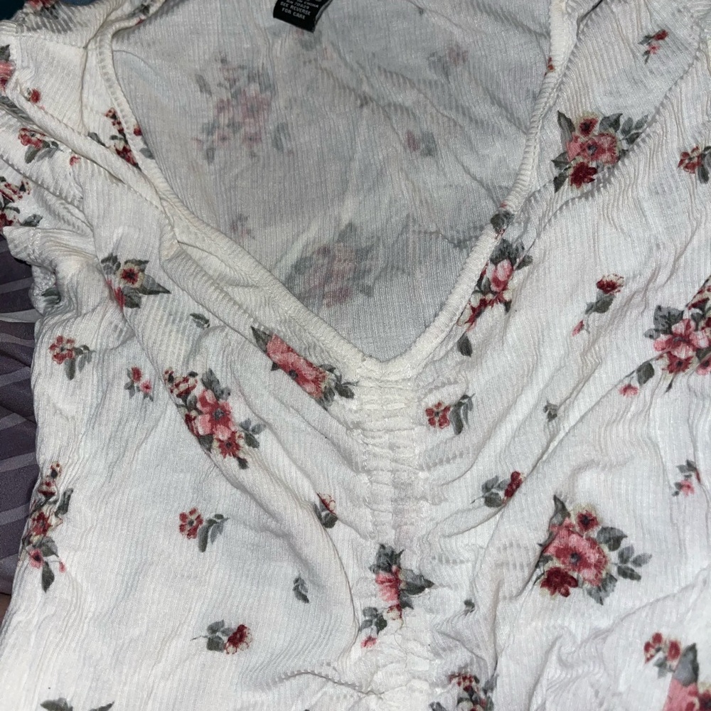Rue 21 top